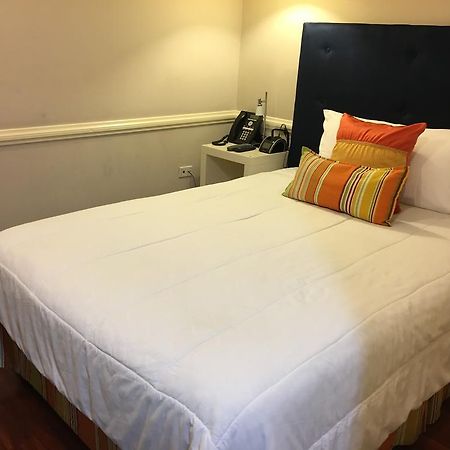 Eden Gardens Wellness Resort & Spa キングストン エクステリア 写真